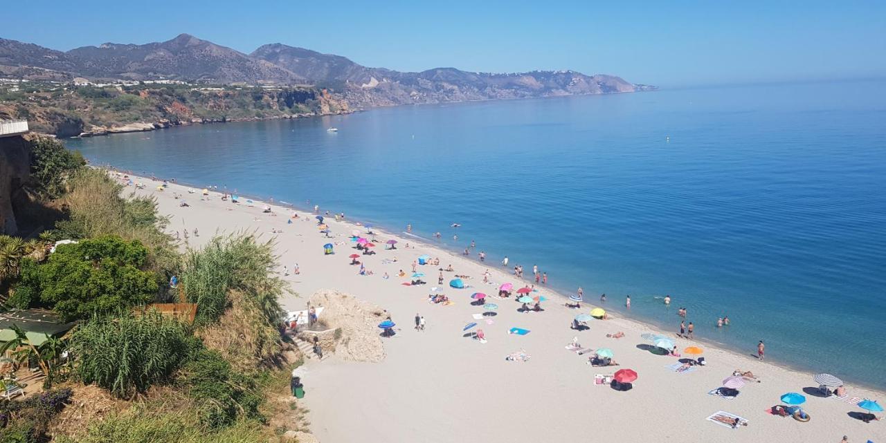 Apartmán 1ª Linea Playa De Burriana 1ºd Nerja Exteriér fotografie